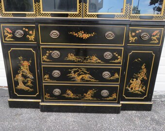 Lot - RED-PAINTED & GILT CHINOISERIE WALL MIRROR