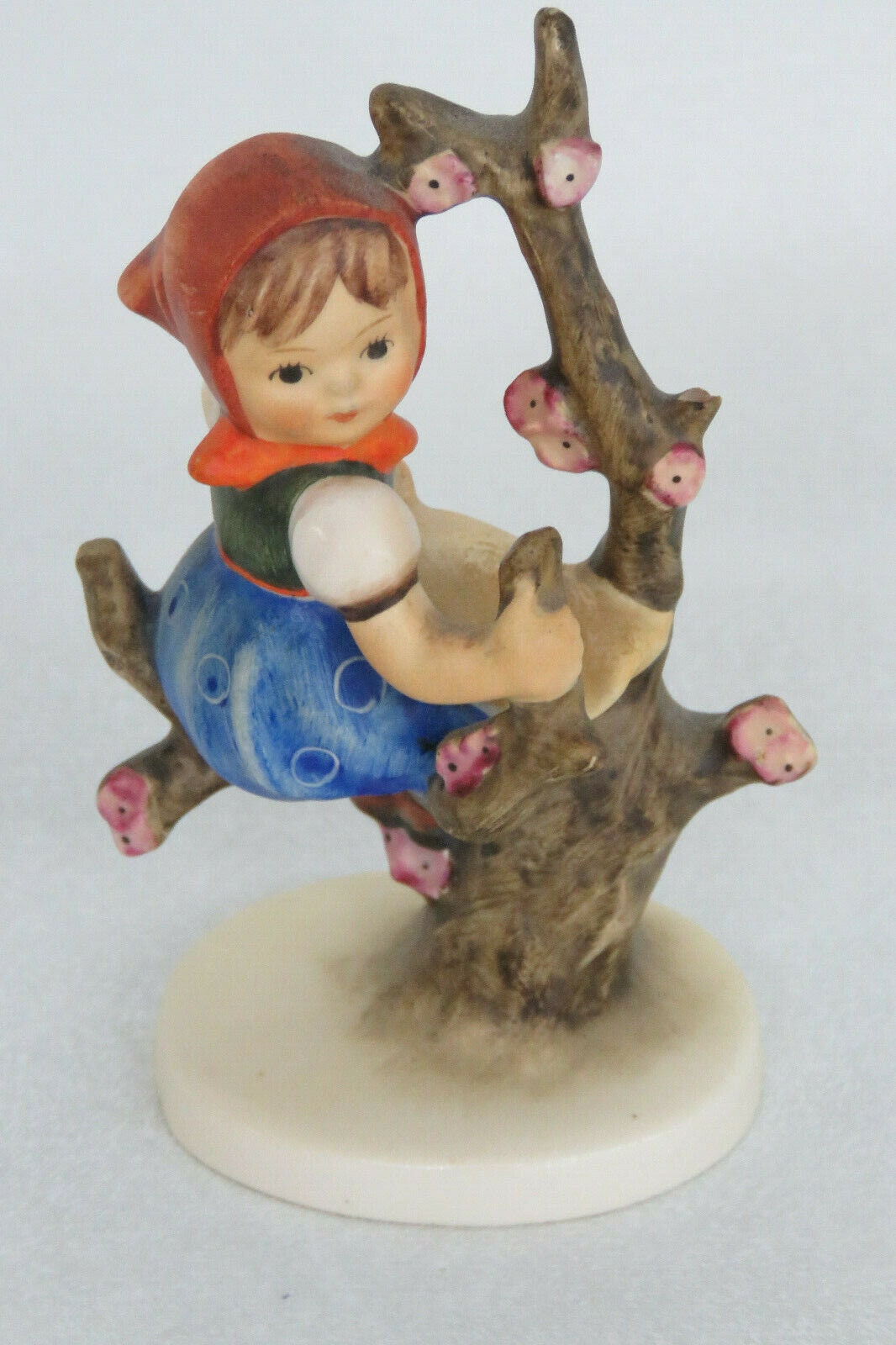 Hummel Goebel 141 Apple Tree Girl TMK3 German Porcelain Figurine
