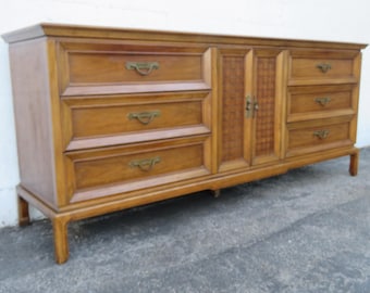 Thomasville Mid Century Modern Long Dresser Sideboard Bathroom Vanity 5764 SHIPPING NOT INCLUDED Please ask for shipping quote