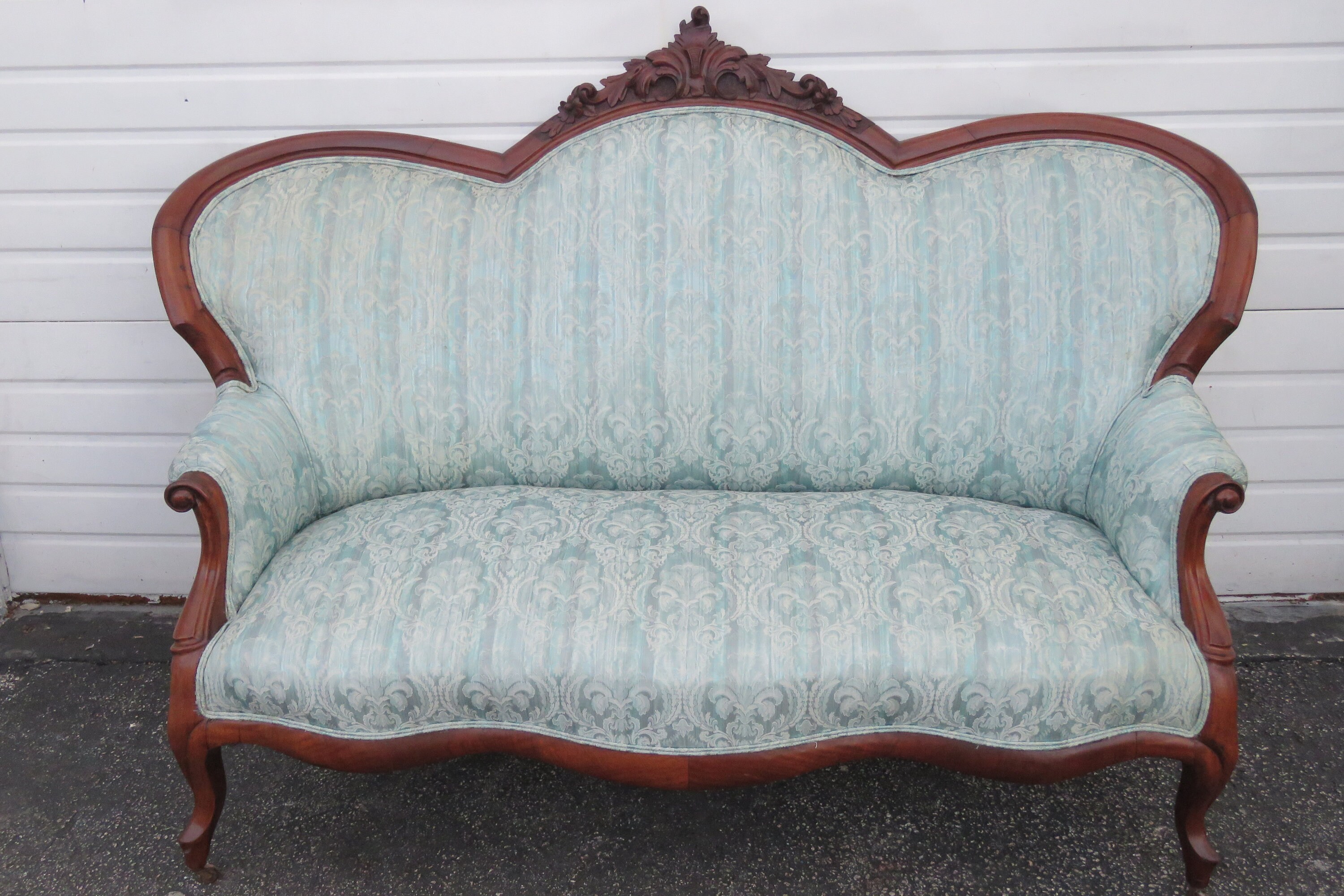 Victorian Late 1800s Hand Carved Solid Walnut Sofa Couch 1235 Etsy