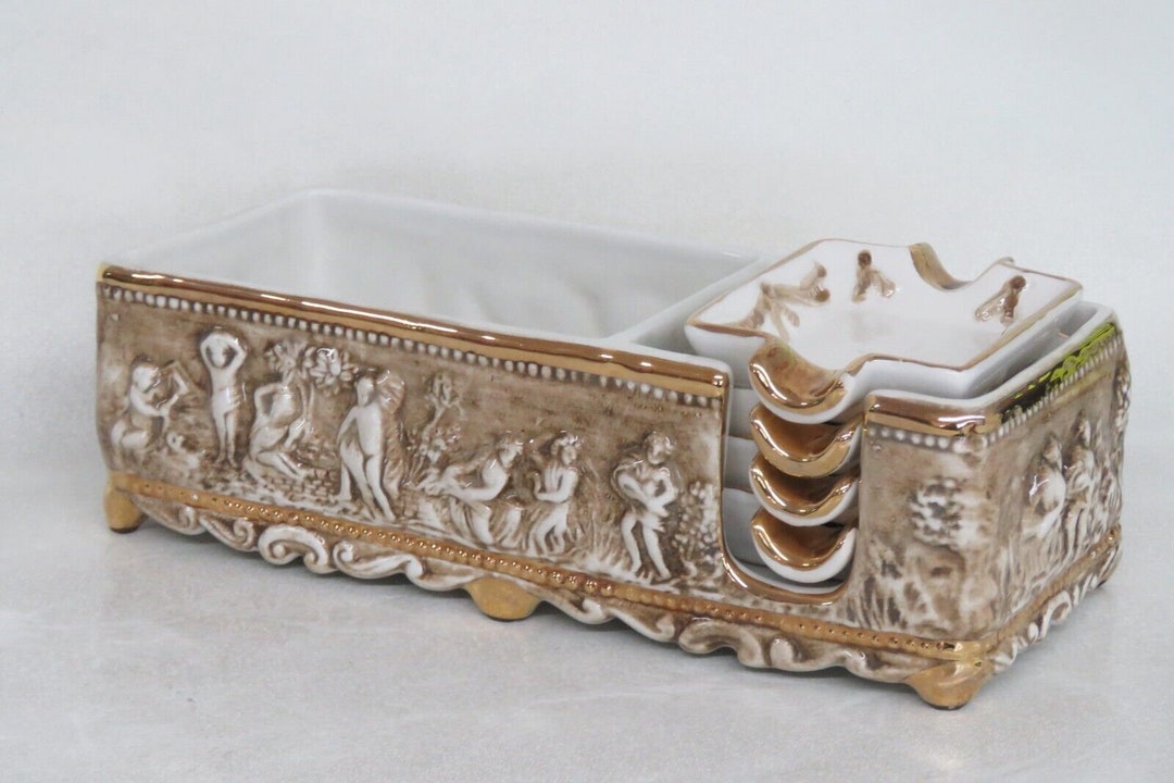 Capodimonte Italy Ceramic Cigarette Holder With 4 Personal