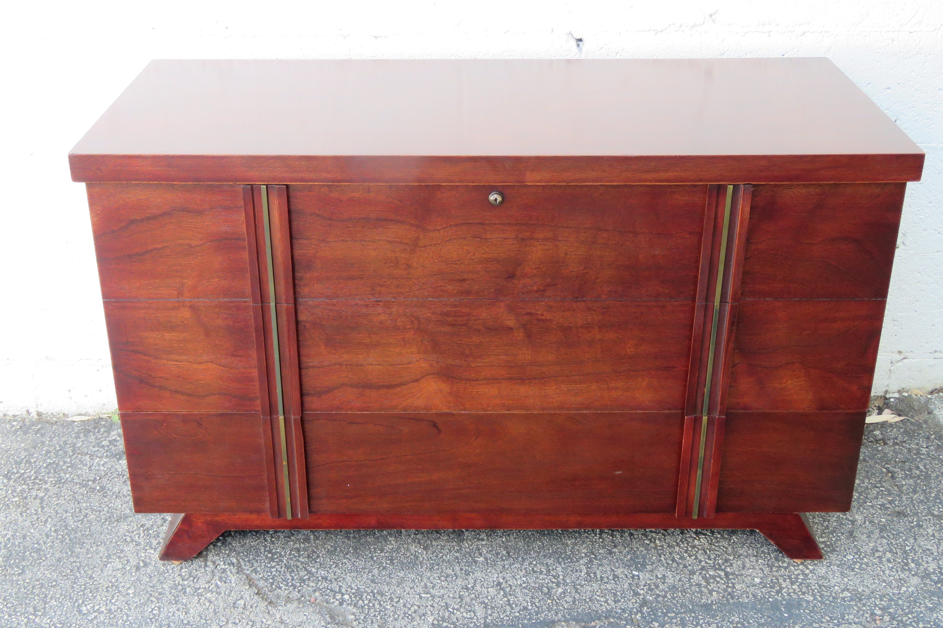 Mid Century Lane Cedar Chest Blanket Trunk Window Bench With a
