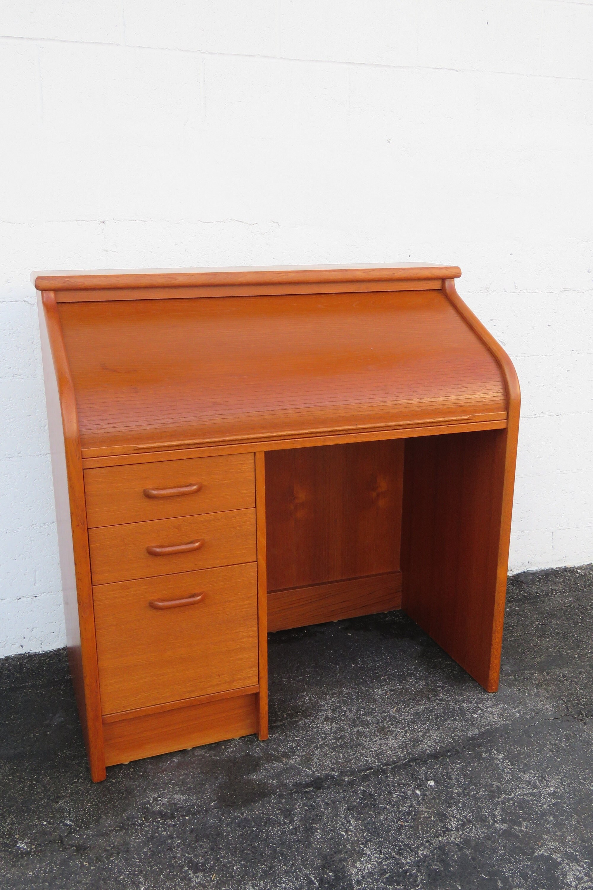 Danish modern roll top desk deals