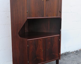 Mid Century Danish Rosewood Corner Cabinet Storage Cupboard 6167 SHIPPING NOT INCLUDED Please ask for shipping quote