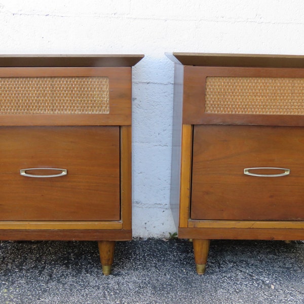 Mid Century Modern Nightstands Side End  Bedside Tables a Pair 5408 SHIPPING NOT INCLUDED Please ask for shipping quote
