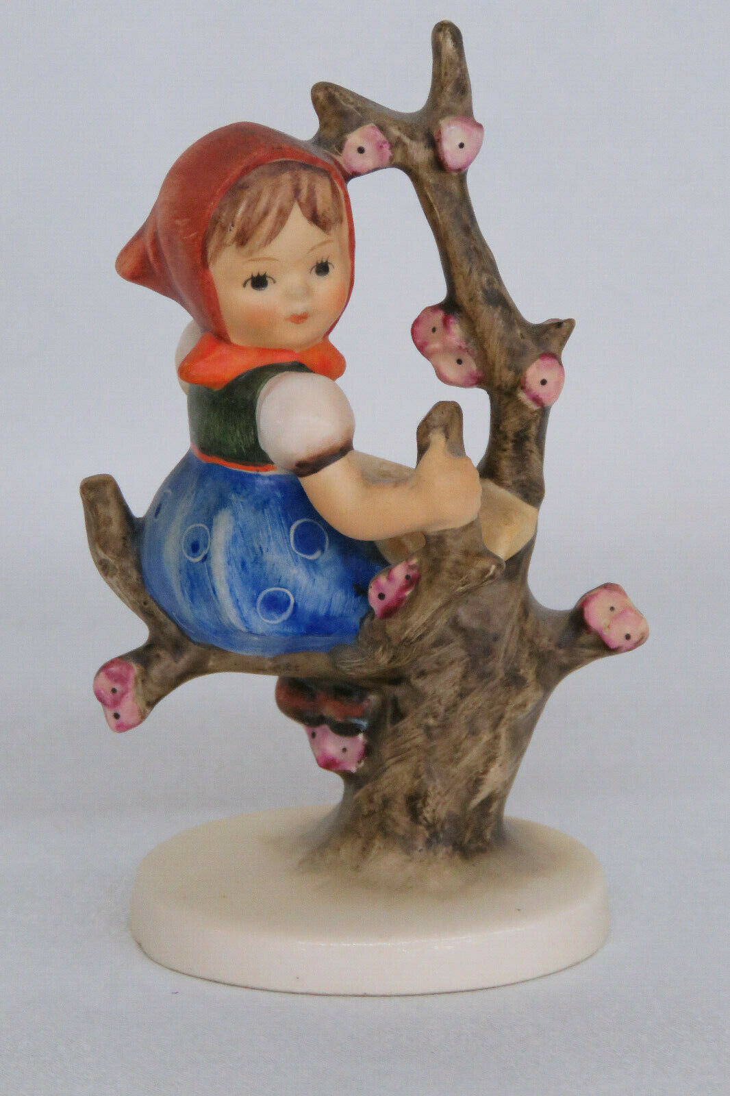 Hummel Goebel 141 Apple Tree Girl TMK3 German Porcelain Figurine