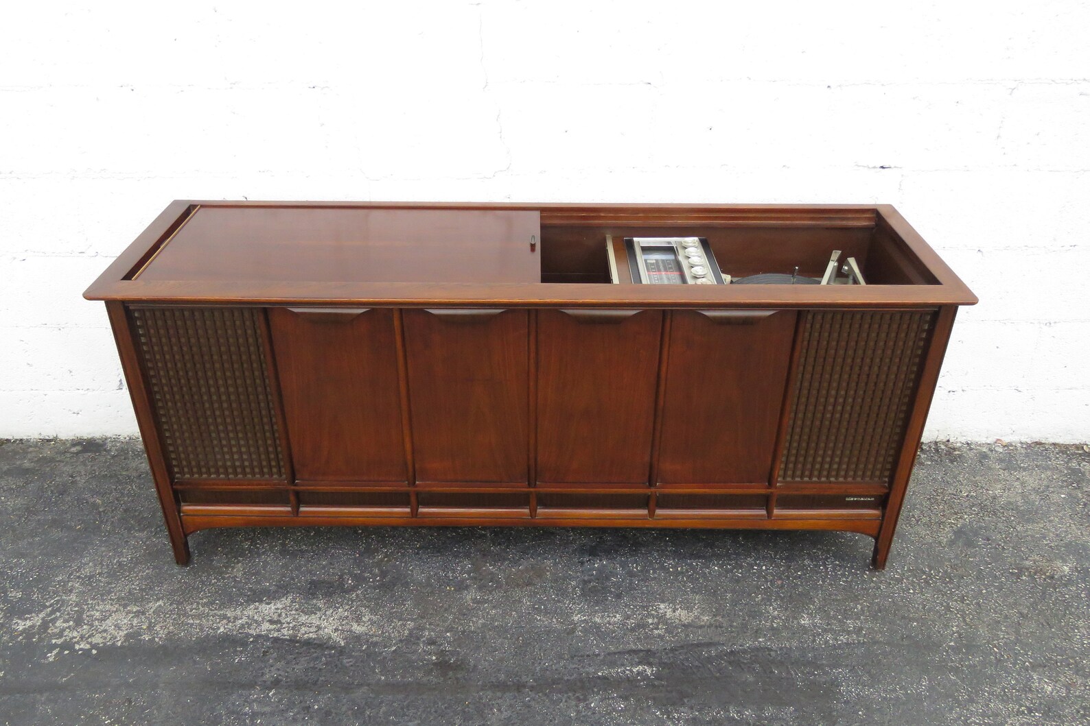 Magnovox Mid Century Modern Radio Console Record Stereo Etsy