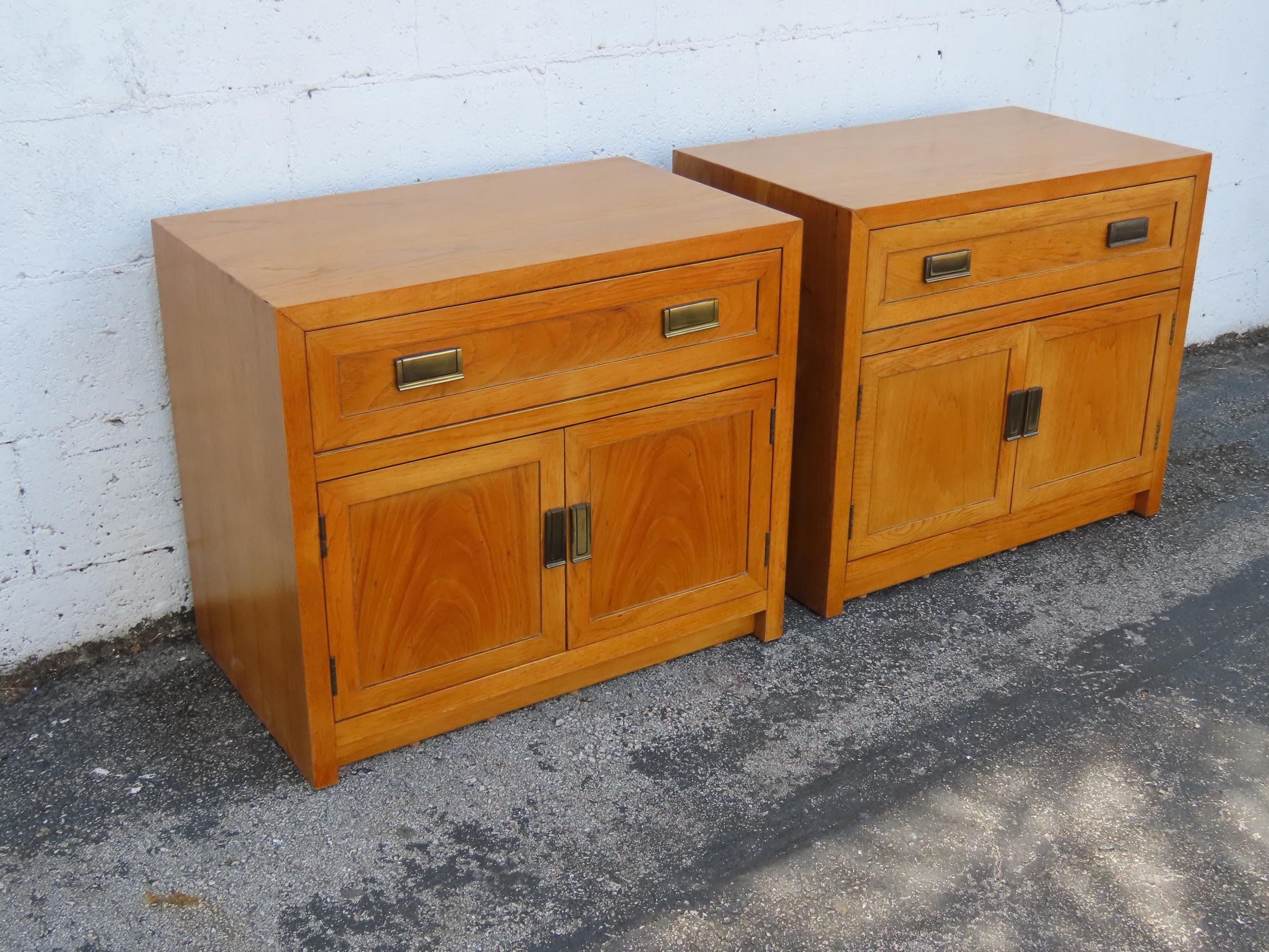 Vintage Thomasville Night Stand - Etsy