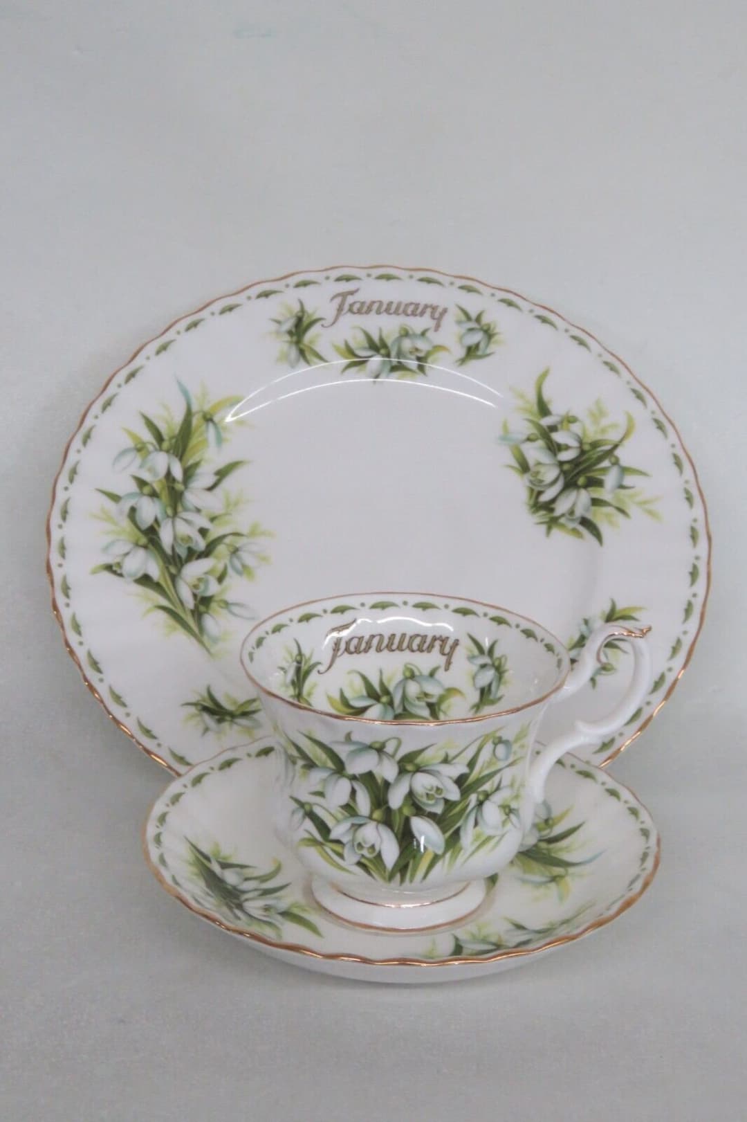AngiesStrickZauber : Royal Albert / Verzamelbeker / VIOLETTA