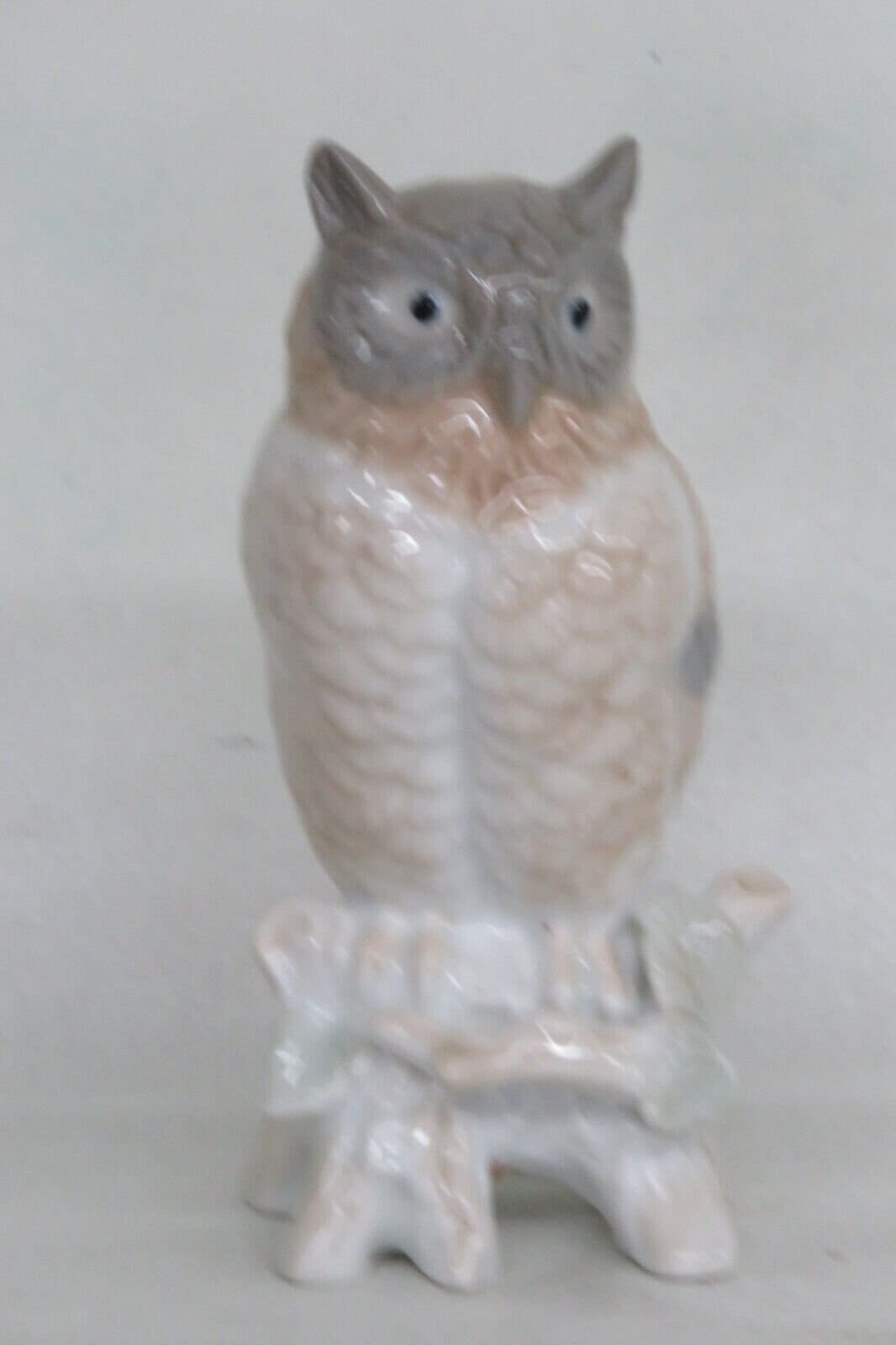 Brown and Grey Owl Bird Lladro Style Porcelain Figurine 3281B