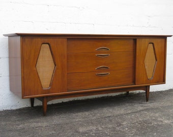 Kent Coffey Greenbrier Mid Century Modern Dresser Sideboard Tv Media Console 5112 SHIPPING NOT INCLUDED Please ask for shipping quote