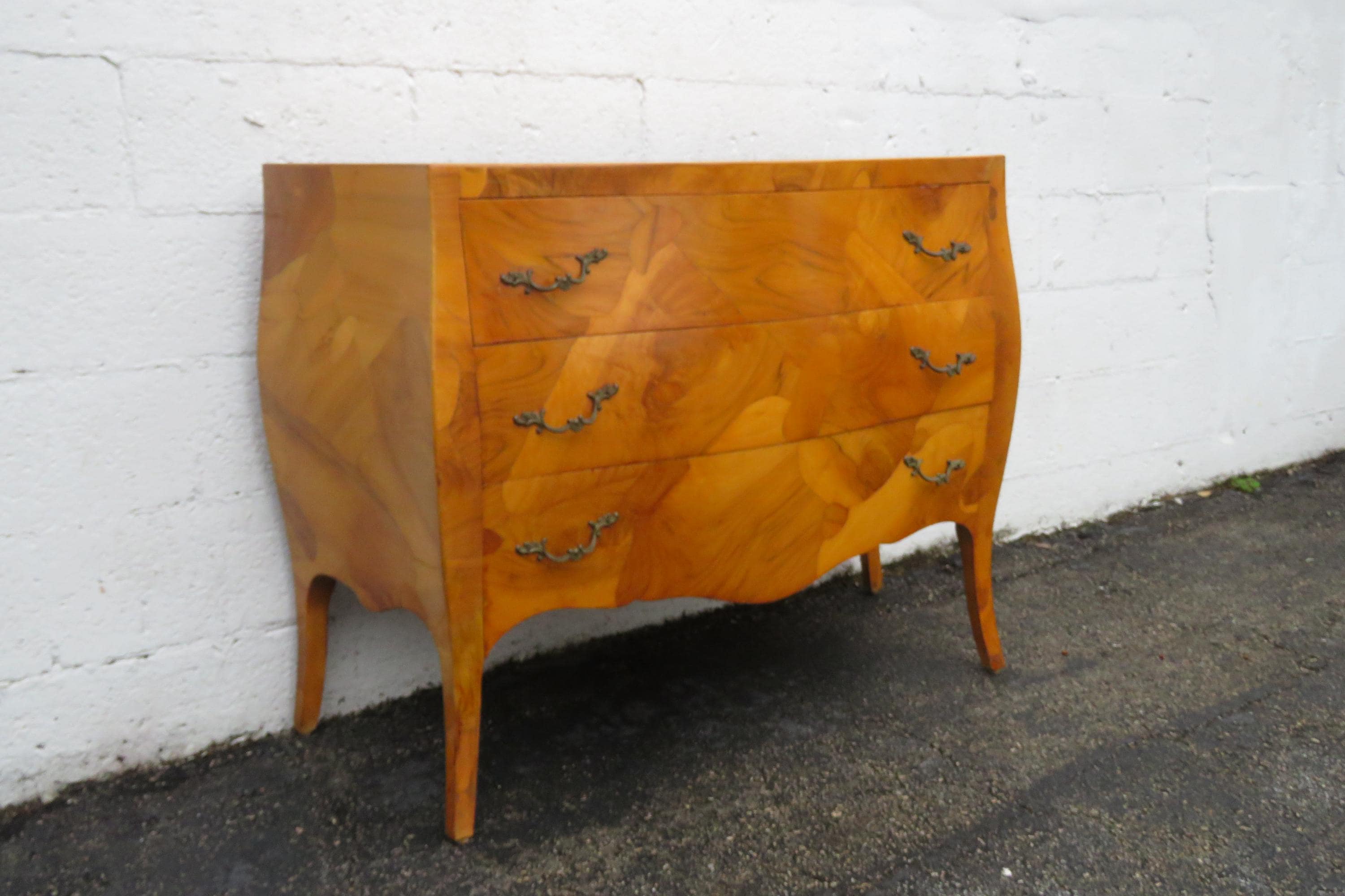 Acme Furnishing Bombay chest - USA Warehouse Furniture