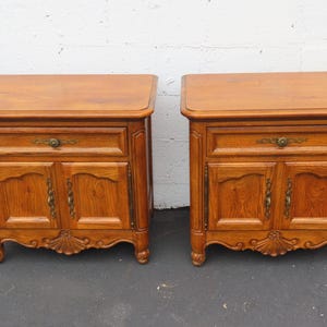 Ethan Allen French Large Nightstands Bedside End Tables a Pair 6648 SHIPPING NOT INCLUDED Please ask for shipping quote