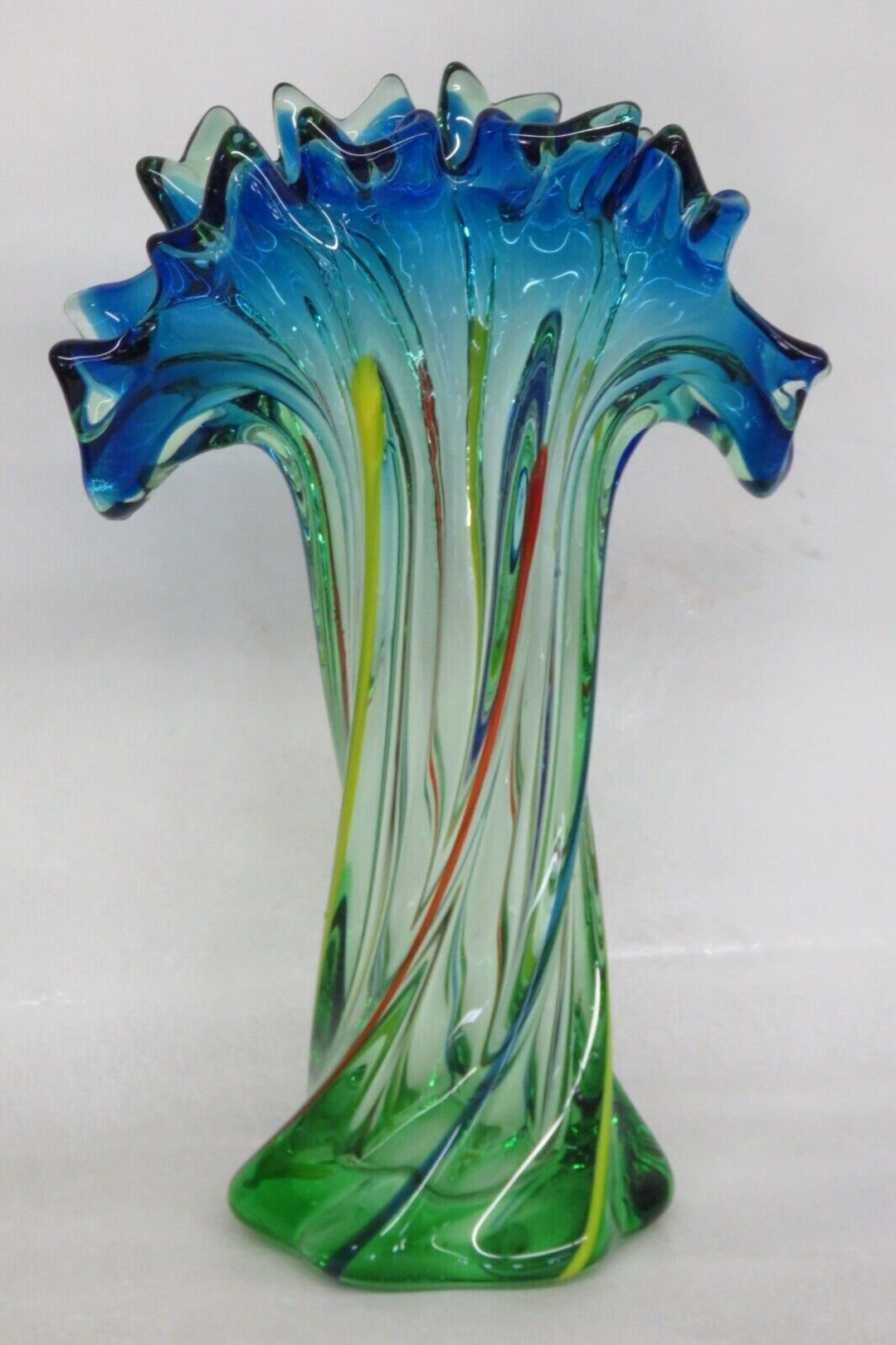 ●MODERN VINTAGE GLASS FLOWER VASE● Mid Century Modern Hand Blown Glass Twisted Fan Rim Tall Vase