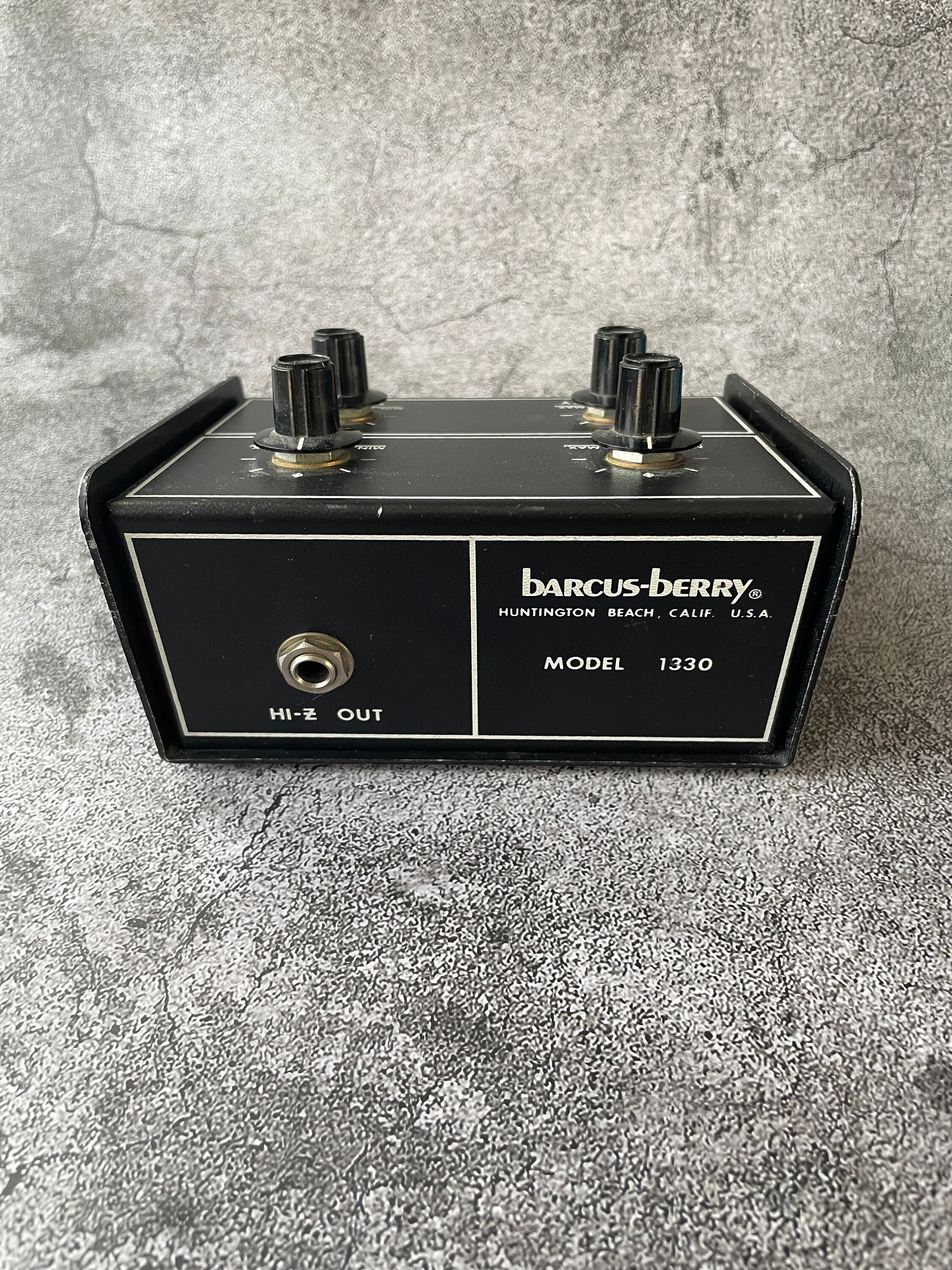 Vintage Barcus-Berry Standard Preamp - model 1330 70's