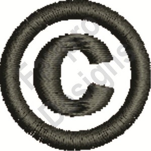 Può includere: Un simbolo di copyright in bianco e nero, un cerchio con una lettera C al suo interno.