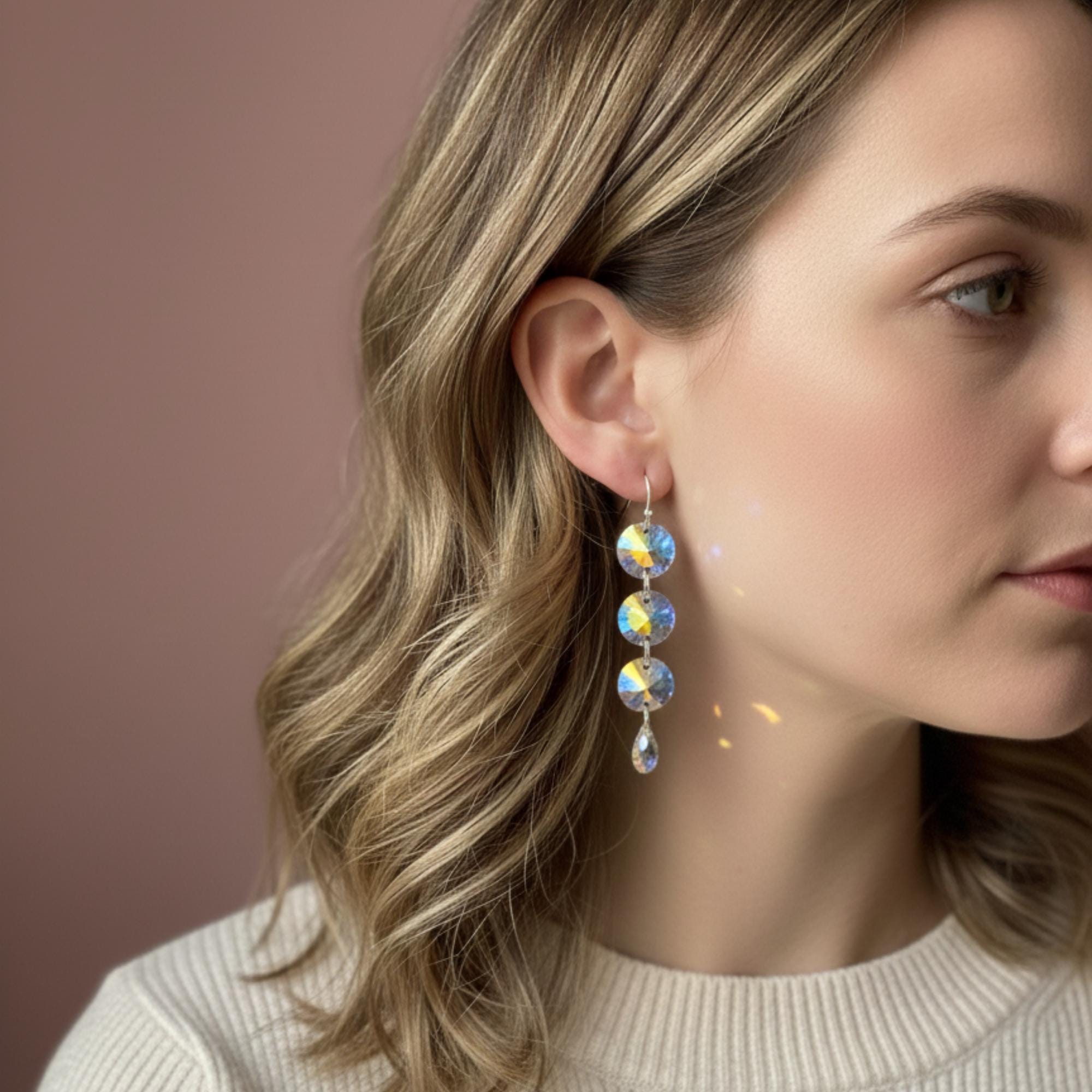 Diane Kordas Orecchino a bottone Star in oro bianco 18kt con diamanti