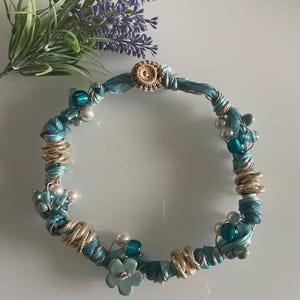 Collana Girocollo Bohémien Donna Con Ciondolo Fiore E Moneta, Perline In Legno E Turchese, Stile Vintage
