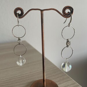 Qmcandy Piercing per orecchie in vetro arcobaleno, con