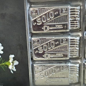 Incredible chocolate mold ~ 10 matchboxes ~ flat mold ~ casting mold ~ smoker gift ~ vintage home decor ~ rare collectible ~ hy6147