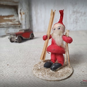 Jinete de esquí de algodón ~ Adorno de árbol de Navidad antiguo ~ Cartón brillante ~ Colgante de árbol ~ Árbol de Navidad ~ hy5914