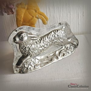 Vintage Chocolate Mold 7.48&quot; ~ HERIS Running rabbit ~ Hare Metal Mold ~ Collectible ~ Happy Easter ~ Farmhouse decor ~ hy5319
