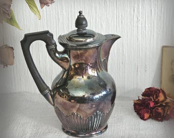 Antique silver-plated jug with lid ~ Walker & Hall Sheffield ~ hallmark ~ family estate ~ collectible ~ Waterjug ~ 25kaspwh
