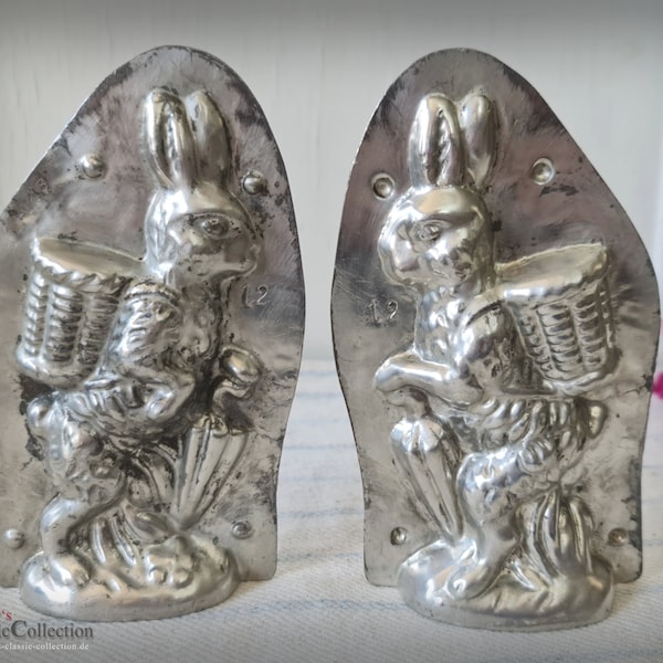 Vintage Laurösch hiking rabbit chocolate mold 5.11" ~ German easter mould ~ Brocante home ~ Easter rabbit ~ Farmhouse kitchen ~ hy5349h12