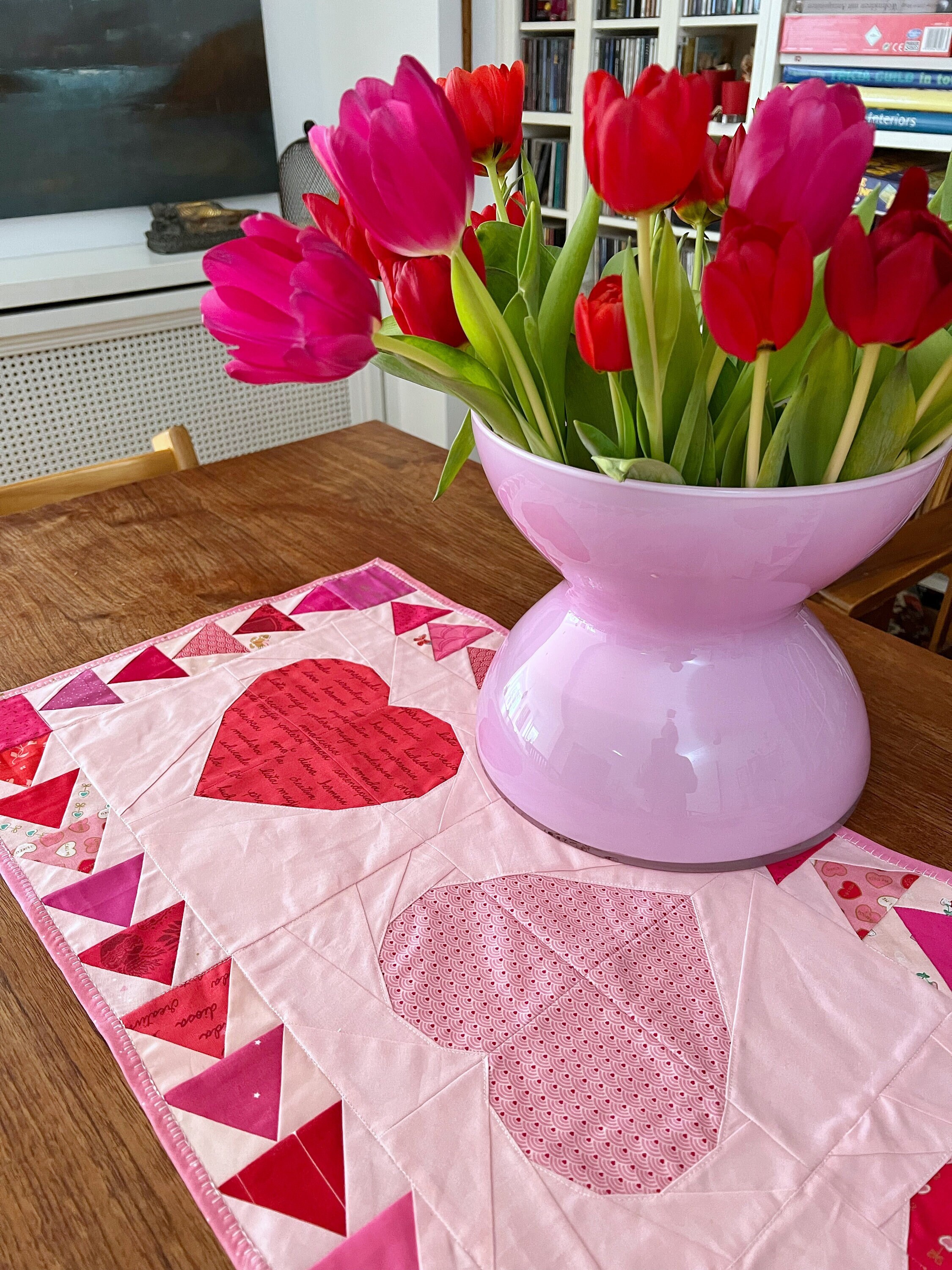 Heart Table Runner Pattern: Valentines Day Patchwork Quilt (PDF Pattern ...