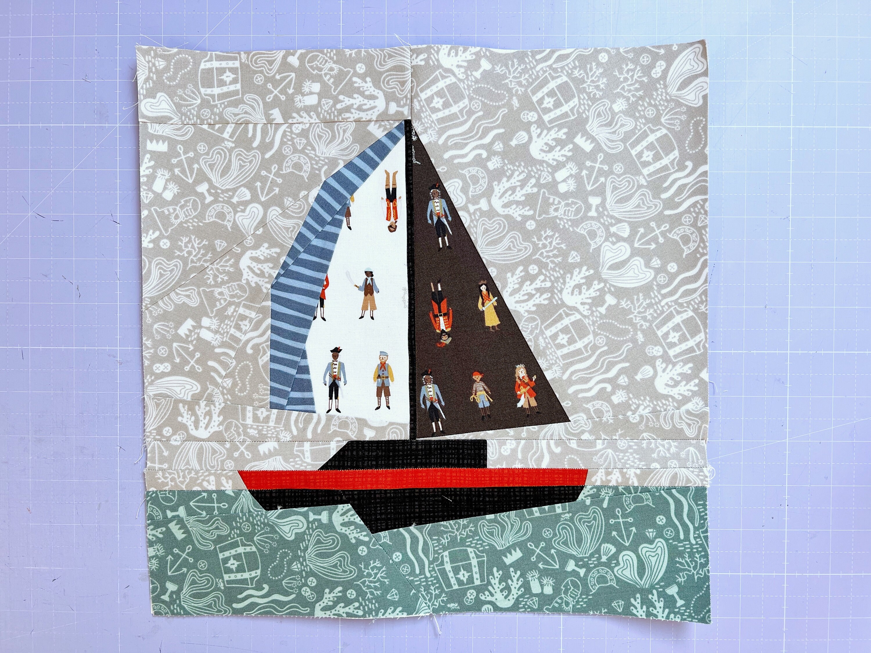 Sailboat Quilt Block Pattern: Patchwork Boat Design (PDF Download) - Etsy