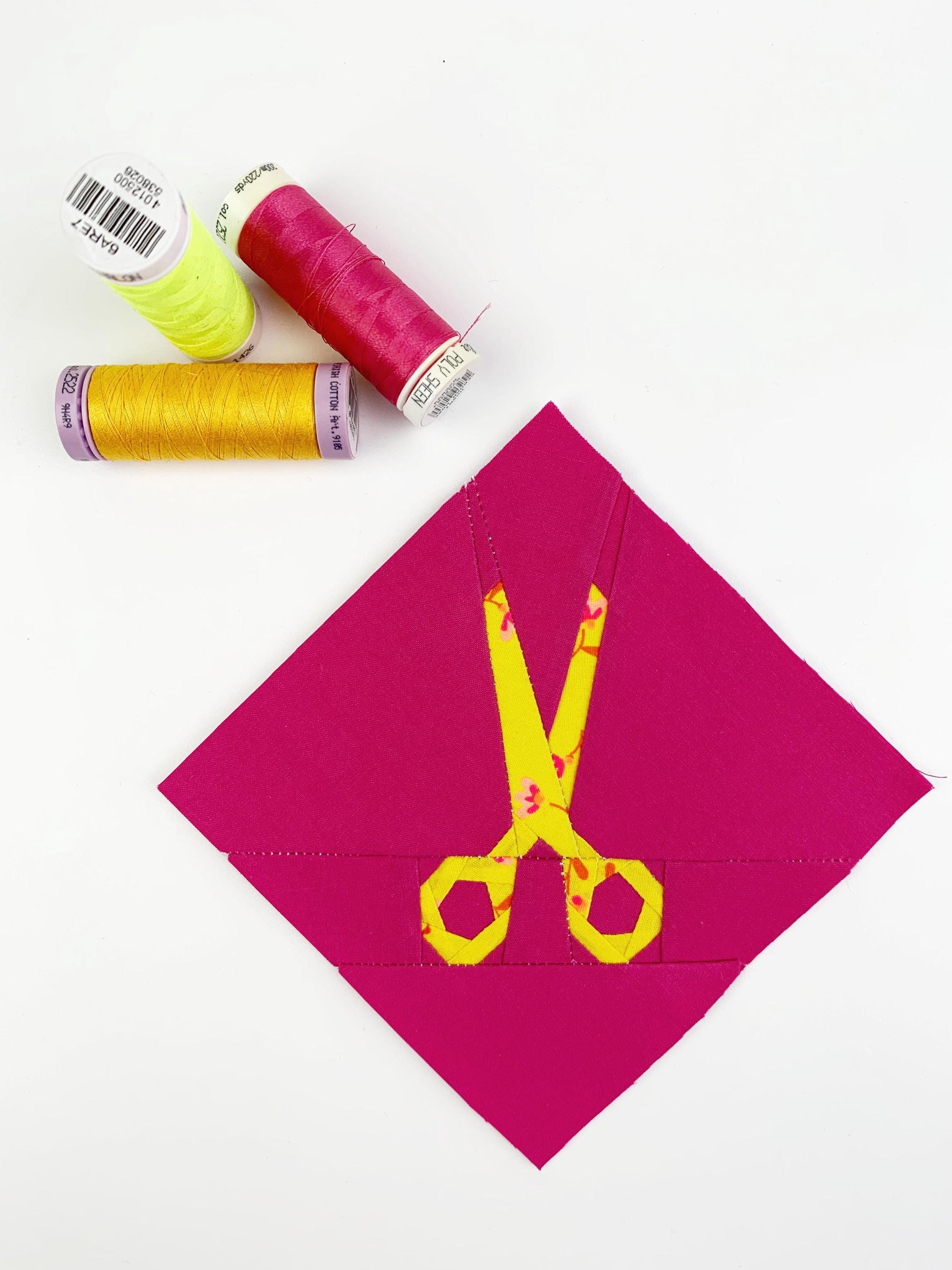 Scissors Quilt Block Pattern: Mini FPP Design (PDF Download) - Etsy