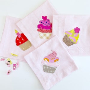 Cupcake Appliqué pattern, PDF instant download, set of 4 Cupcakes, home Decor, Modern DIY Pattern
