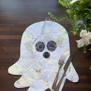 Ghost placemat/ coaster patched sewing pattern . The cutest little quilted ghost placemat pattern, perfect for your fabric scraps. The pattern is for a placemat and a Coaster.