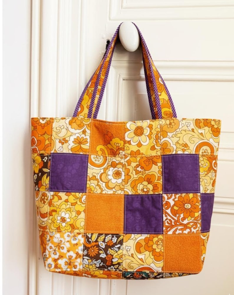 Patchwork Tote bag pattern in 4 sizes, fantastic bag pattern in 4 sizes made with fabric squares, beginner tote bag sewing pattern. Shopping Tote Bag sewing pattern with fabric squares. Scrap friendly sewing pattern.