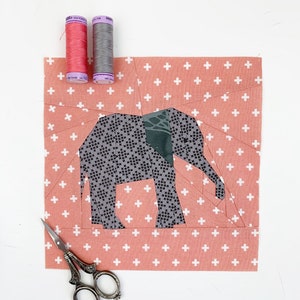 elephant quilt block pattern , baby elephant in gray on rose background