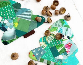 Patched Christmas Tree Placemat Pattern: Festive Coaster & Hot Pad (PDF)