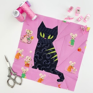 Halloween Black Cat Quilt Block Pattern, 5 sizes PDF instant download, Halloween Decor, Foundation Paper Piecing Pattern