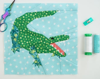 Crocodile Quilt Block Pattern, PDF Instant download, Foundation Paper Piecing Pattern