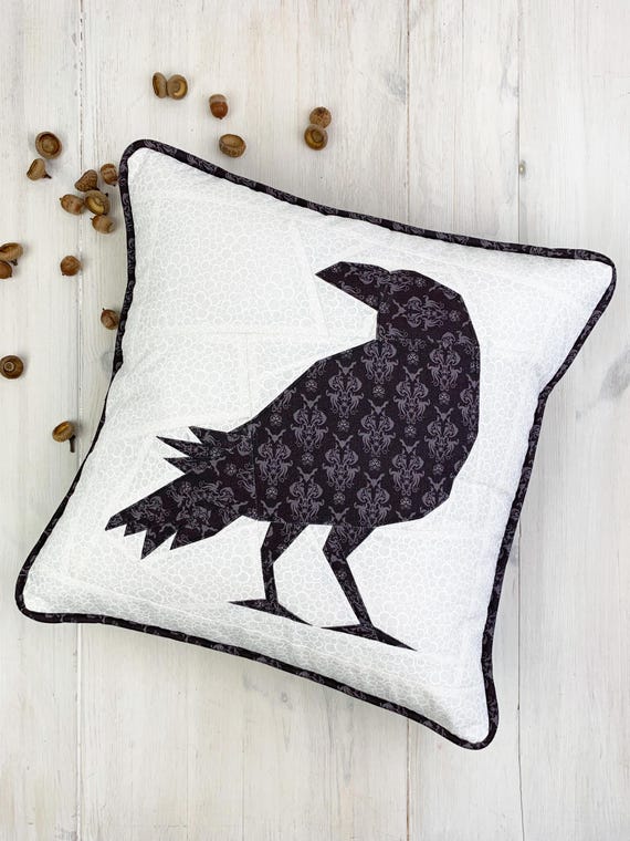 Raven-Crow Quilt Block Pattern, 3 sizes PDF instant download, Foundation Paper Piecing Pattern