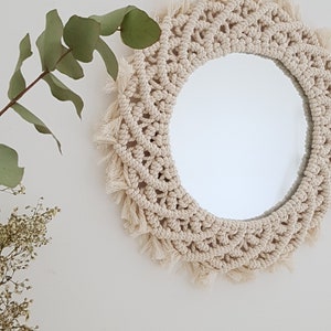 Miroir mural rond en macrame, miroir soleil artisanal image 4