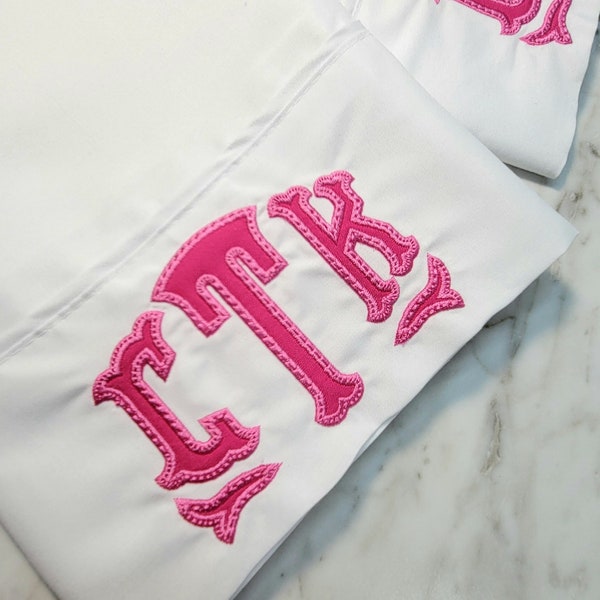 Monongrammed Standard Size Pillowcase, Personalized Pillowcase set-Applique Pillowcase, Personalized Bedding,Monogram Bedding,Monogram linen