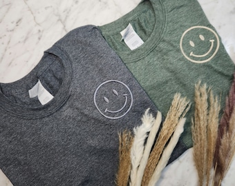 SMILEY FACE T Shirt- Retro Smile T-Shirt-Happy T-Shirt- Embroidered Tee -Embroidered Shirt