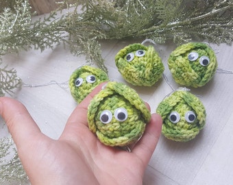 Crochet Brussel Sprout Ornament, Funny Secret Santa Gift for Women, Unique Christmas Gifts for Boys, For Classmates, For Teachers, Brother
