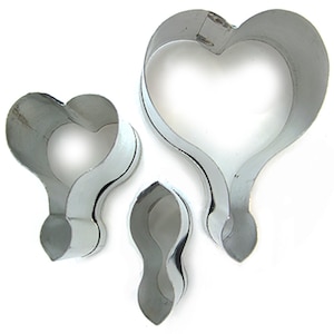 Bleeding Heart Flower Cutters (set of 3 stages)