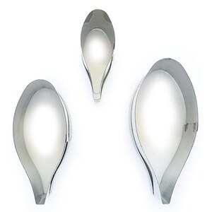 Mistletoe Leaf Cutters (set of 3 sizes)