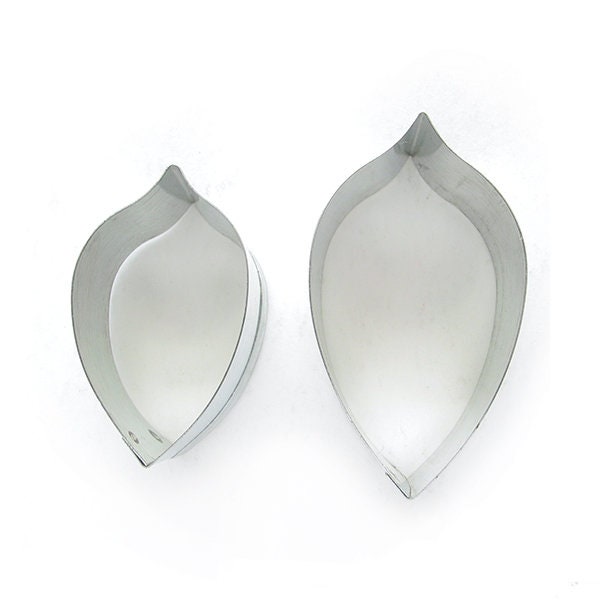 Gardenia Leaf Cutters (set of 2 sizes)