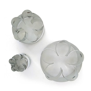 Five Petal Fruit Blossom Cutters ( set of 3 sizes)