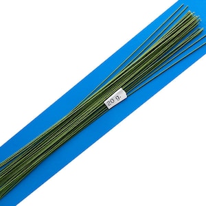 20 Gauge Green Cotton Covered Floral Wire - 30 feet per bundle (9.14m) in 12 inch lengths (30.5cm)