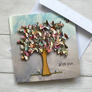 IMPRIMÉ avec amour carte d'arbre aux papillons, carte avec amour, cartes imprimées à plat, carte de voeux sur le thème de l'arbre aux papillons, carte d'impression d'art originale