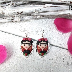 Mujer mexicana, artista mexicana, aretes de mujer, estilo boho, boho chic, reina de corazón, joyería hecha a mano, fimo, arcilla polimérica, regalo para ella imagen 2